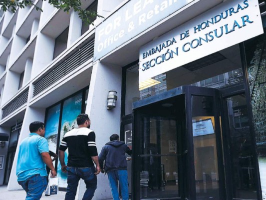 Anuncian la apertura de un consulado hondureño en Boston, Estados Unidos