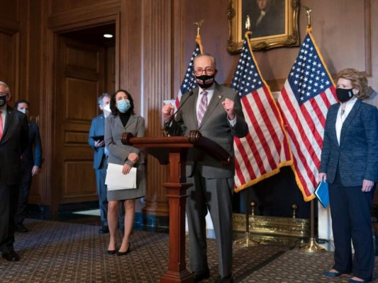 El juicio político avanza ante la indignación de Trump