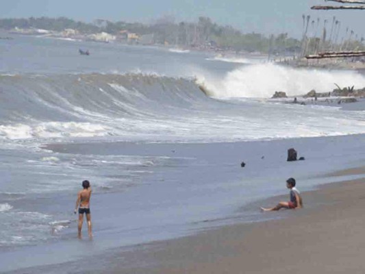 Precaución a turistas en el sur y norte de Honduras por ingreso de vaguada