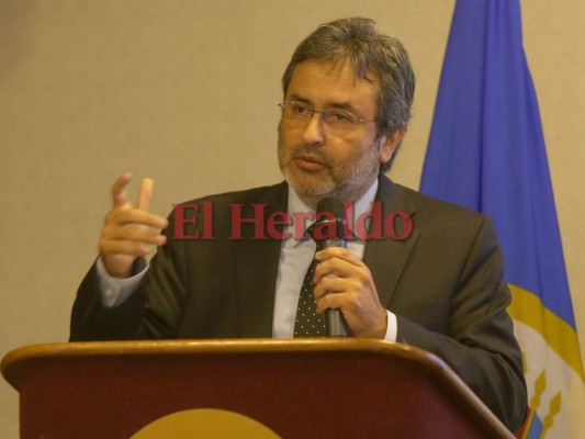 Juan Jiménez Mayor, vocero de la Misión de Apoyo Contra la Corrupción y la Impunidad en Honduras (MACCIH). (Foto: EL HERALDO)