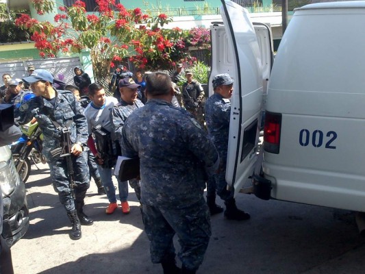 Al Primer Batallón, agentes de PMOP que llevaban a comerciante de Belén