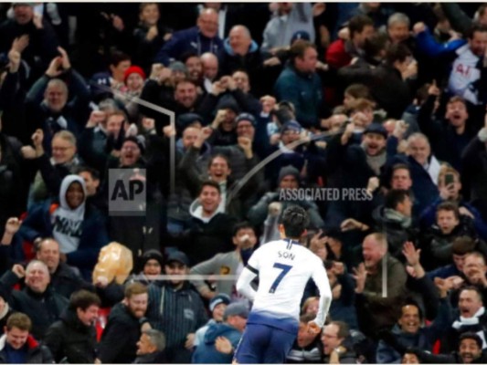 Tottenham fulmina a Chelsea en la Liga Premier inglesa