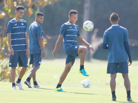 Ya está decidido... Jorge Luis Pinto se las jugará con la misma base ante Portugal