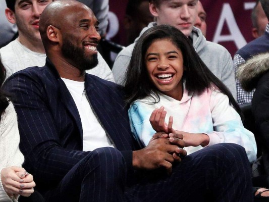 Los rostros de las nueve víctimas del accidente aéreo en el que murió Kobe Bryant y su hija