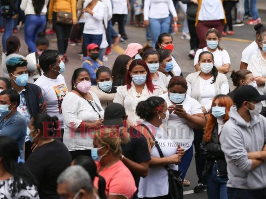 Hondureñas alzan su voz en el Día de la Mujer (FOTOS)