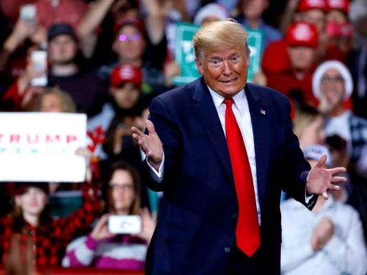 Ucrania dice que EEUU sigue siendo un 'socio estratégico' pese al proceso de destitución de Trump