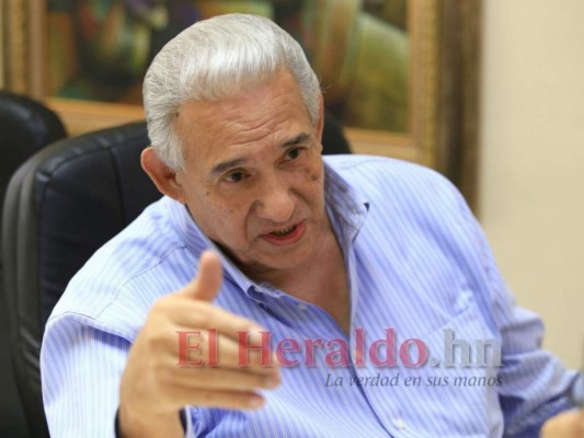 Analista: Políticos que en el poder olvidan las normas morales incurrirán en deshonestidad