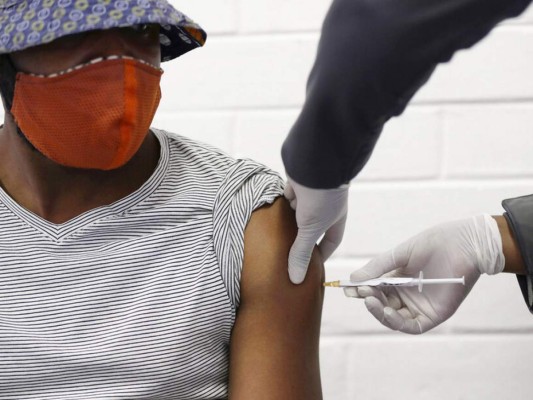 Honduras ya trabaja para introducir una vacuna contra el mortal coronavirus