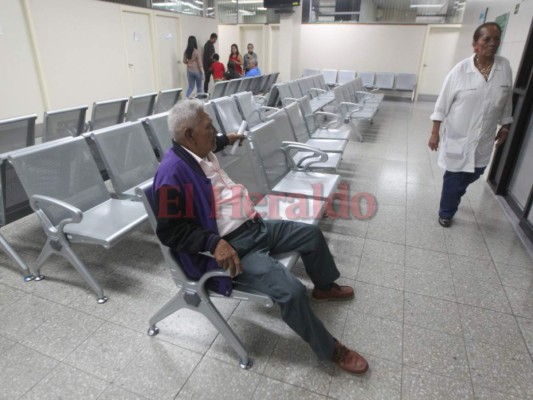 Crisis en el IHSS ya dejó más de 22,000 citas perdidas en Honduras