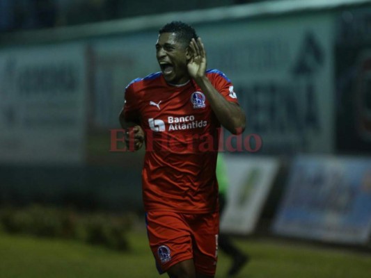 Diego Reyes y Carlo Costly le dan triunfo 5-3 a Olimpia sobre Juticalpa