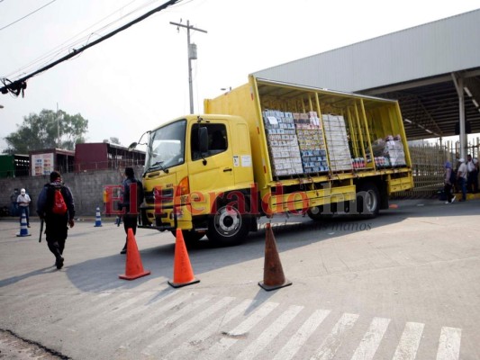 FOTOS: Capitalinos se abastecen durante quinta semana de cuarentena