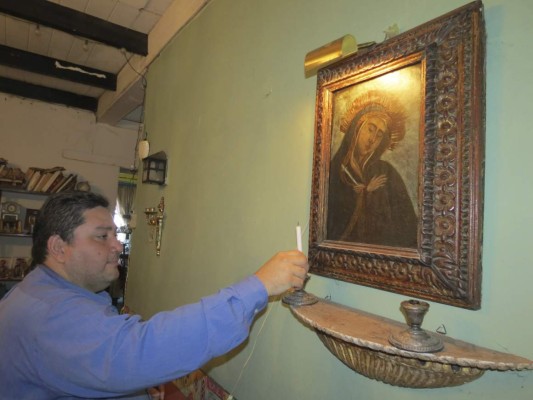 Familia Zapata ha logrado atesorar un santuario religioso