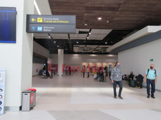 FOTOS: Así luce el aeropuerto de Palmerola en sus primeros días de vuelos