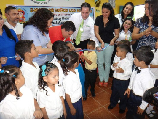 Inauguran centro de excelencia en La Ceiba
