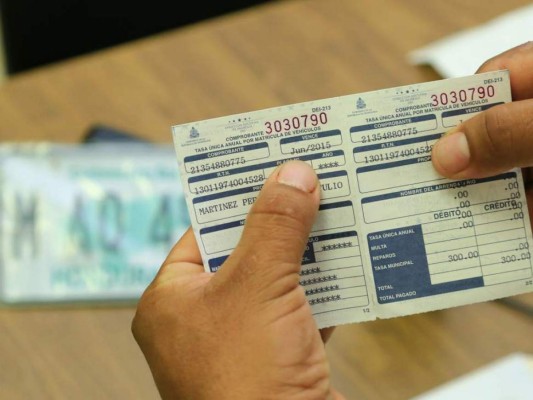 Último día para pagar matrícula de vehículos con placas 6 y 7&nbsp;