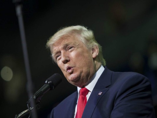 Aumenta presión para divulgar otras grabaciones incómodas de Trump