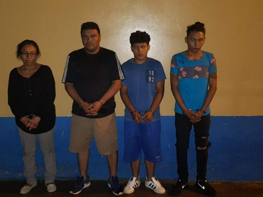 Detienen a cuatro supuestos intengrantes de la banda 'Los Mamey' en Francisco Morazán