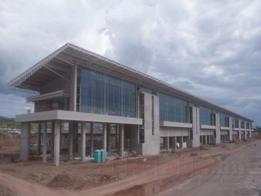 FOTOS: Así avanza la construcción del aeropuerto de Palmerola