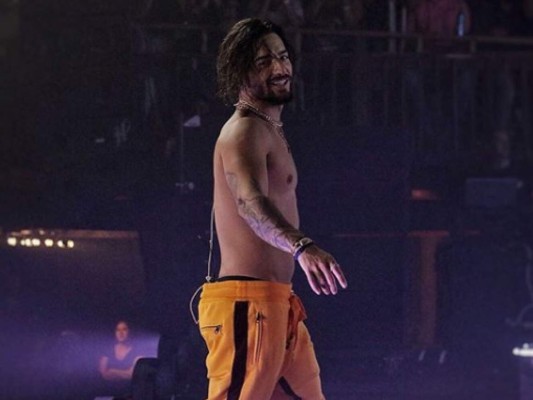 VÍDEO: Maluma debuta cantando en inglés con el tema 'Hands on me'