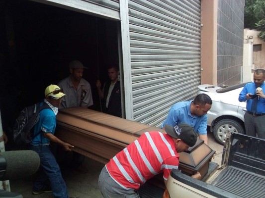 Raptan a tres estudiantes y matan a dos de ellas en la colonia 21 de Febrero