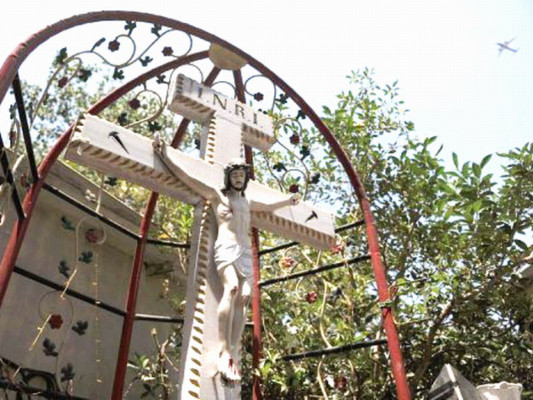 ¿Milagro o cañería rota?