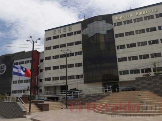 Gobierno anuncia una interventora para la ENEE
