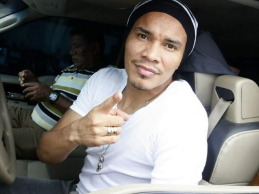 Sentido mensaje del exjugador hondureño Rambo de León a su hermano Denis Alexander