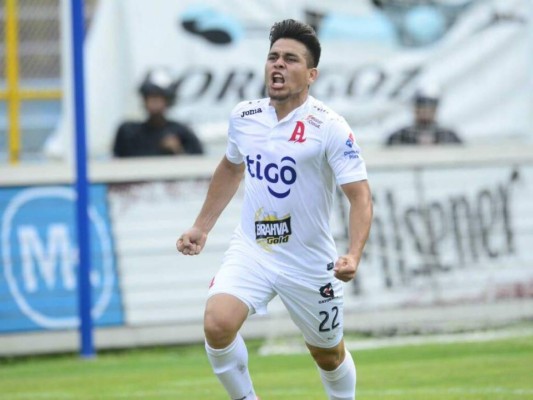 Santa Tecla y Alianza disputarán final de fútbol salvadoreño