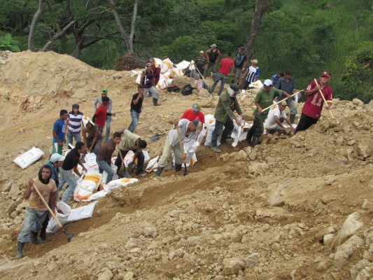 Donan más de dos millones a mineros de El Corpus