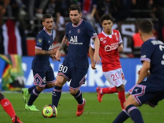 Con ovación incluida: Así se vivió el debut de Messi con el PSG en la Ligue 1 (Fotos)