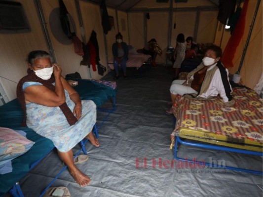 Covid-19 acelera contagios en las zonas más afectadas por huracanes Eta y Iota