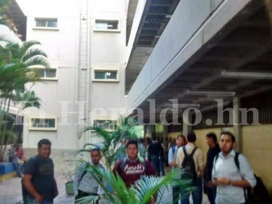 Estudiantes de la UNAH retornan a clases este lunes