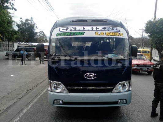 Comayagüela: Ultiman a joven pasajero de bus rapidito; hermana reconoce su cadáver