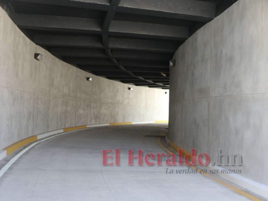 FOTOS: Por habilitar túnel y puente elevado en la colonia Miramontes