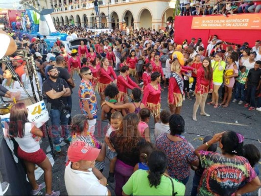 FOTOS: Color y fiesta en el carnaval de La Ceiba