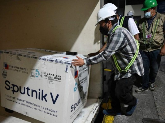 Guatemala pedirá devolución de dinero si Rusia no entrega a tiempo vacuna Sputnik V