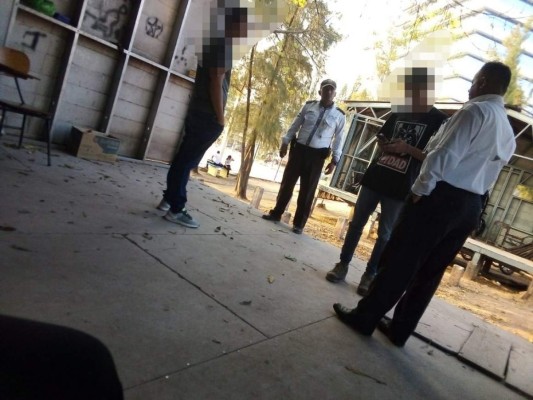 Capturan en el edificio de Ingeniería de la UNAH a dos jóvenes que vendían presunta marihuana