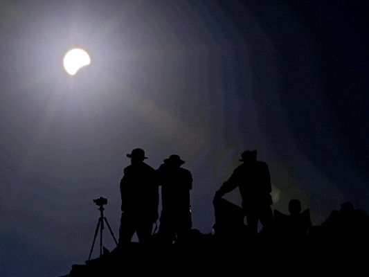 'Anillo de fuego' impacta a millones desde Asia a EEUU