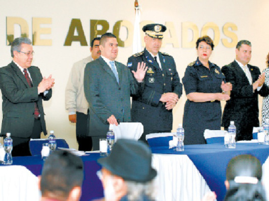 Bonilla y Villanueva irán juntos al polígrafo