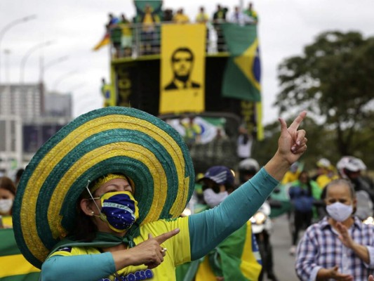 Dudas sobre desconfinamiento aumentan ante una pandemia que no da tregua