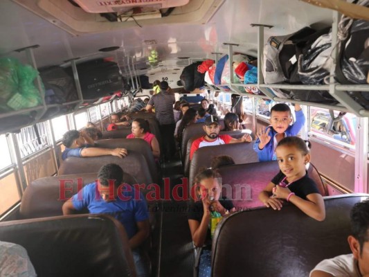 Viajeros comienzan a abandonar la capital para celebrar fiestas navideñas