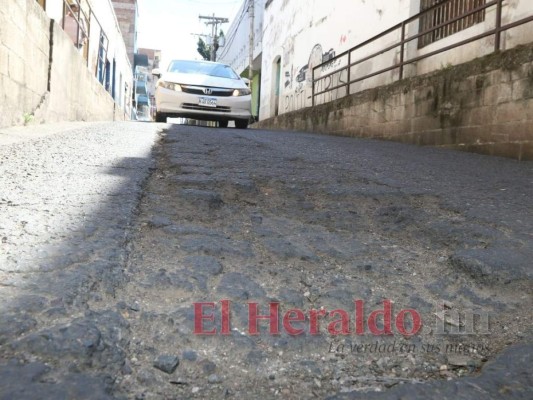 Destrucción, daños y olvido opacan la belleza del casco histórico de Tegucigalpa (Fotos)