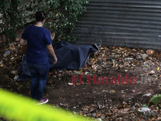 De un golpe en la cabeza muere hombre que lavaba carros en el Hato de Enmedio