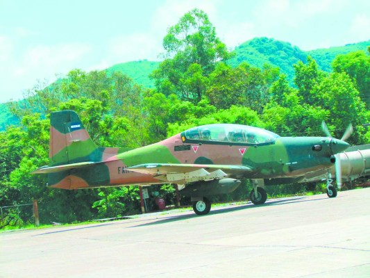 Honduras: En 2015 repararán aviones Tucano