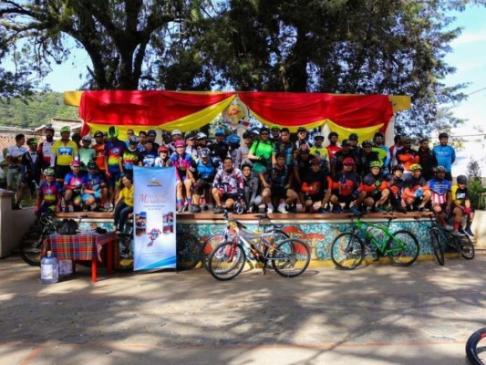 Lencas Bike Club está listo para la Vuelta El Heraldo: 'Apoyar esta causa es el galardón más grande'