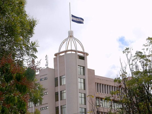 Cancillería confirma reestructuración en 'todo ámbito” en el servicio exterior