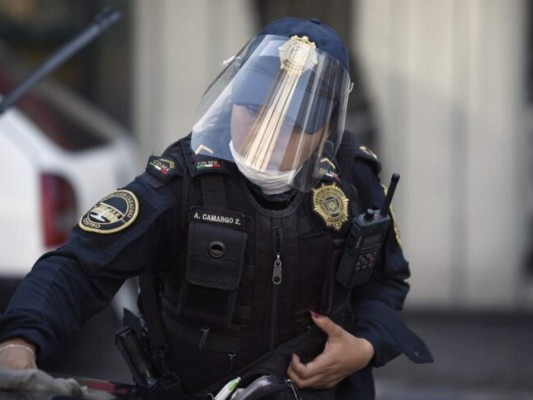 México podría excarcelar a 1200 presos por virus o amnistía