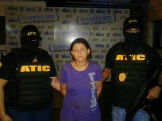 Madre es acusada de haber matado a su hija recién nacida