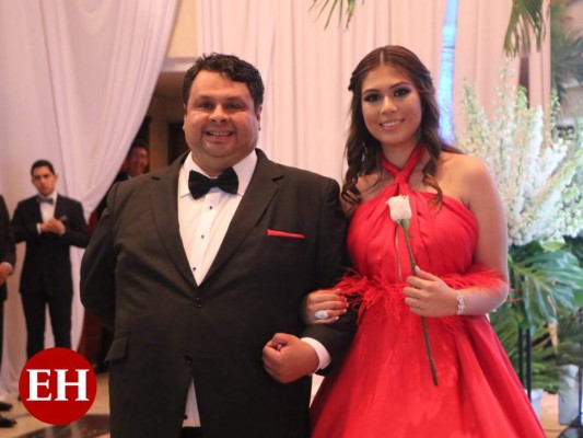 FOTOS: Prom de la Macris School, una radiante gala para festejar el éxito de los seniors