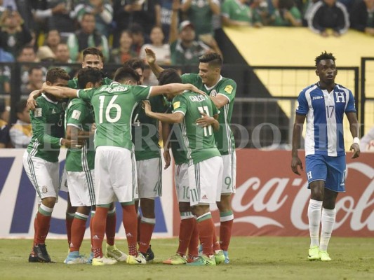 ¡FINAL! México goleó 3-0 a Honduras en el Azteca y peligra la clasificación a Rusia 2018